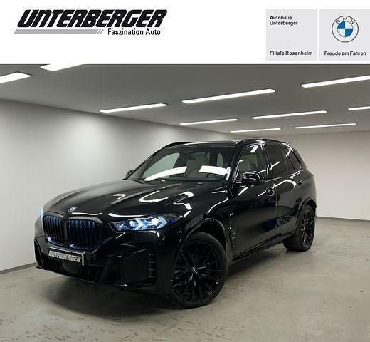 Black sapphire metallic Gebraucht 2024 BMW X5 M Sport SUV | 112.890 € - Bild 1/4