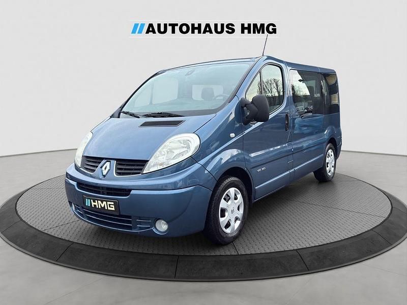 Blau Gebraucht 2011 Renault Trafic Van / Kleinbus | 14.700 € (Fairer Preis) - Bild 1/4