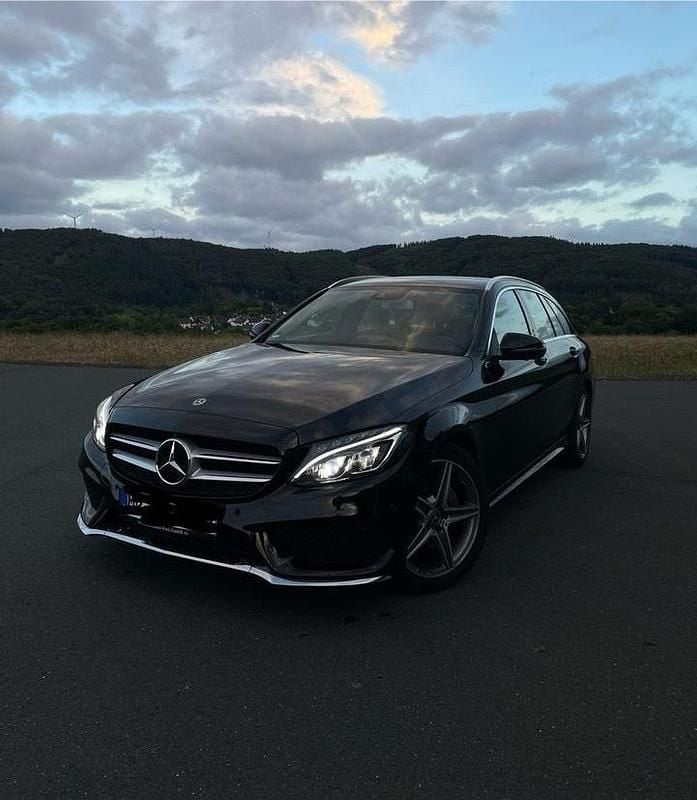 Gebraucht Mercedes C220 170 PS (125 kW) 2017 Schwarz Kombi