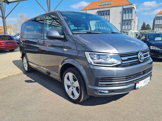 Second-hand VW Multivan 204 CP (150 kW) 2017 Gri Monovolum