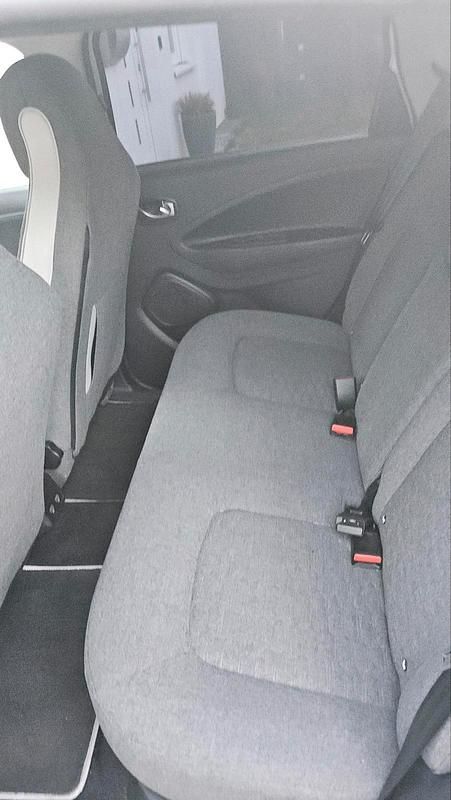 Gebraucht Renault Zoe 99 kW (135 PS) 2019 Weiß Kleinwagen