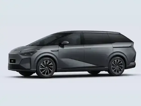 Neu XPENG X9 AWD Performance 369 kW (503 PS) 2026 Grau matte gray Van / Kleinbus