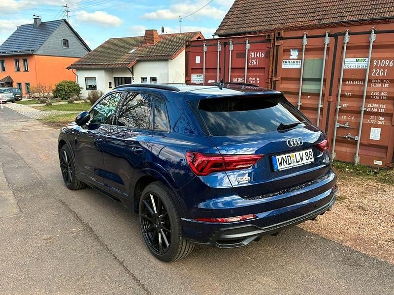 Gebraucht Audi Q3 S-Line 245 PS (180 kW) 2021 Blau SUV