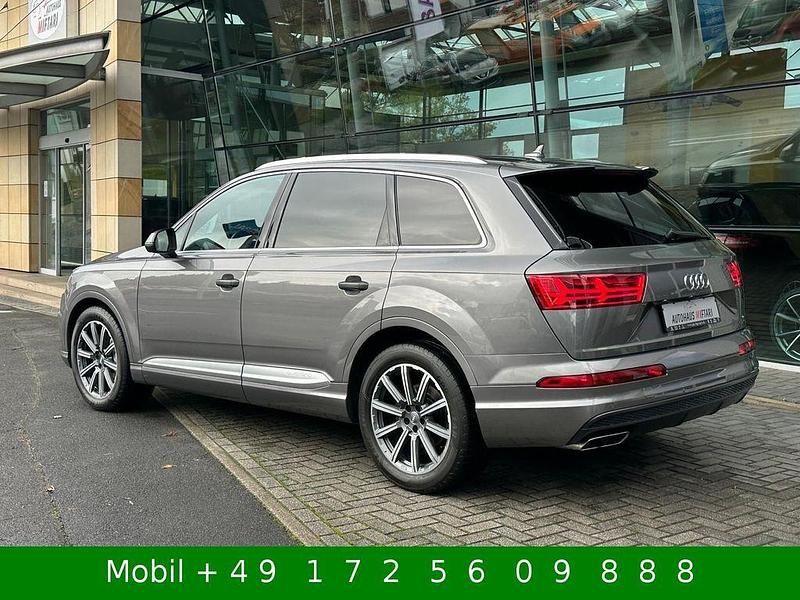 Gebraucht Audi Q7 S-Line 272 PS (200 kW) 2015 Grau SUV
