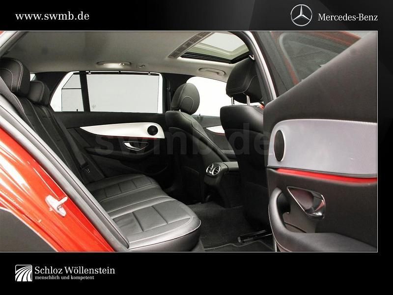 Gebraucht Mercedes E400 Avantgarde 329 PS (241 kW) 2018 Rot Kombi