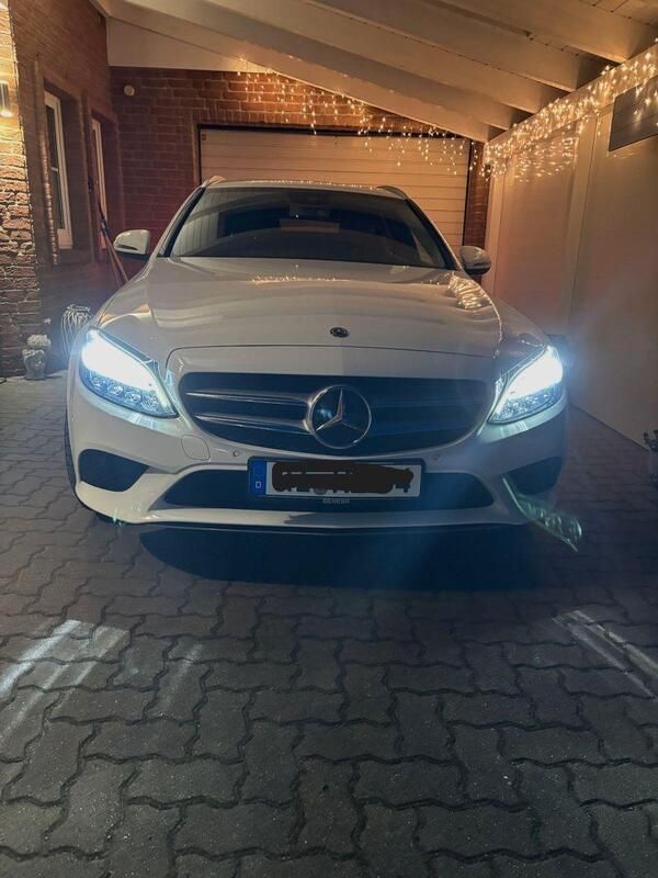 Weiß Gebraucht 2019 Mercedes C220 Kombi | 22.021 € (Fairer Preis) - Bild 1/4