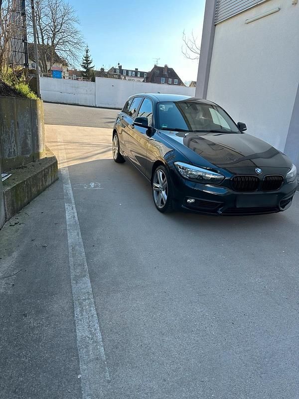 Gebraucht BMW 118 Advantage 150 PS (110 kW) 2015 Schwarz Kleinwagen