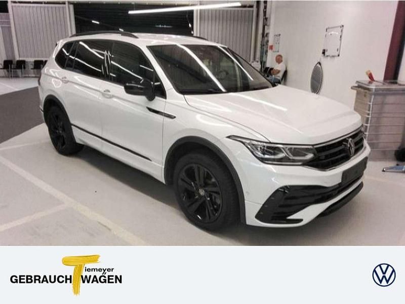 Weiß Gebraucht 2024 VW Tiguan Allspace R-line SUV | 39.870 € (Fairer Preis) - Bild 1/4