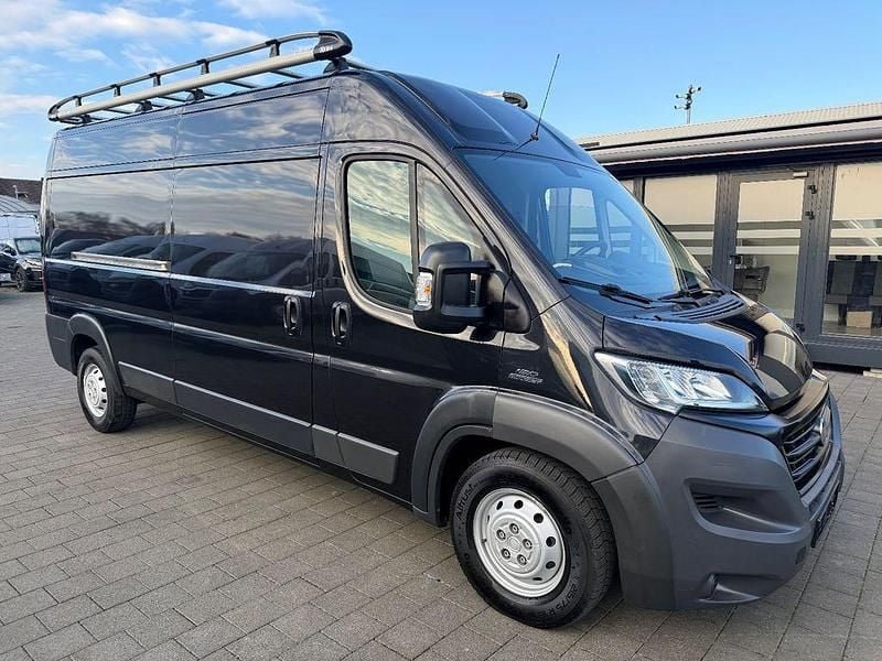Colore esterno (schwarz) Gebraucht 2015 Fiat Ducato Van | 18.900 € (Teuer) - Bild 1/4