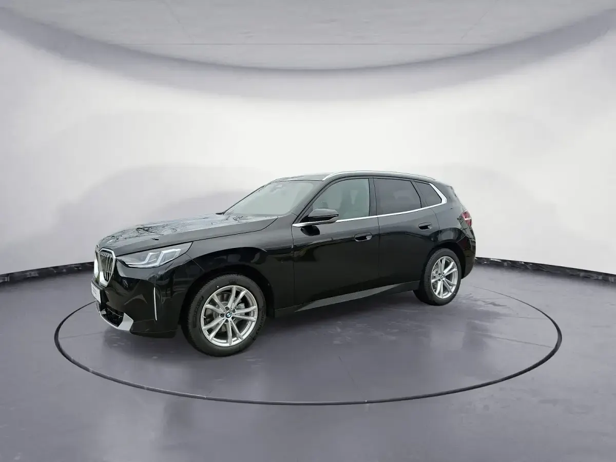 Neu BMW X3 Sport Line 208 PS (152 kW) 2026 Schwarz SUV