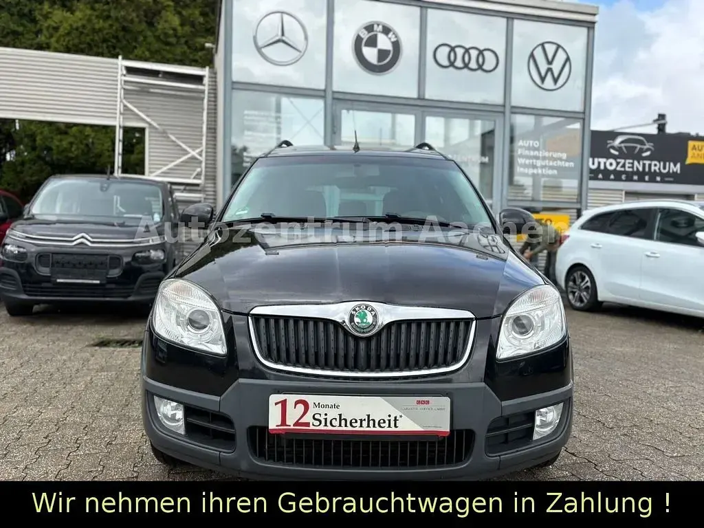 Gebraucht Skoda Roomster 105 PS (77 kW) 2009 Schwarz Van / Kleinbus
