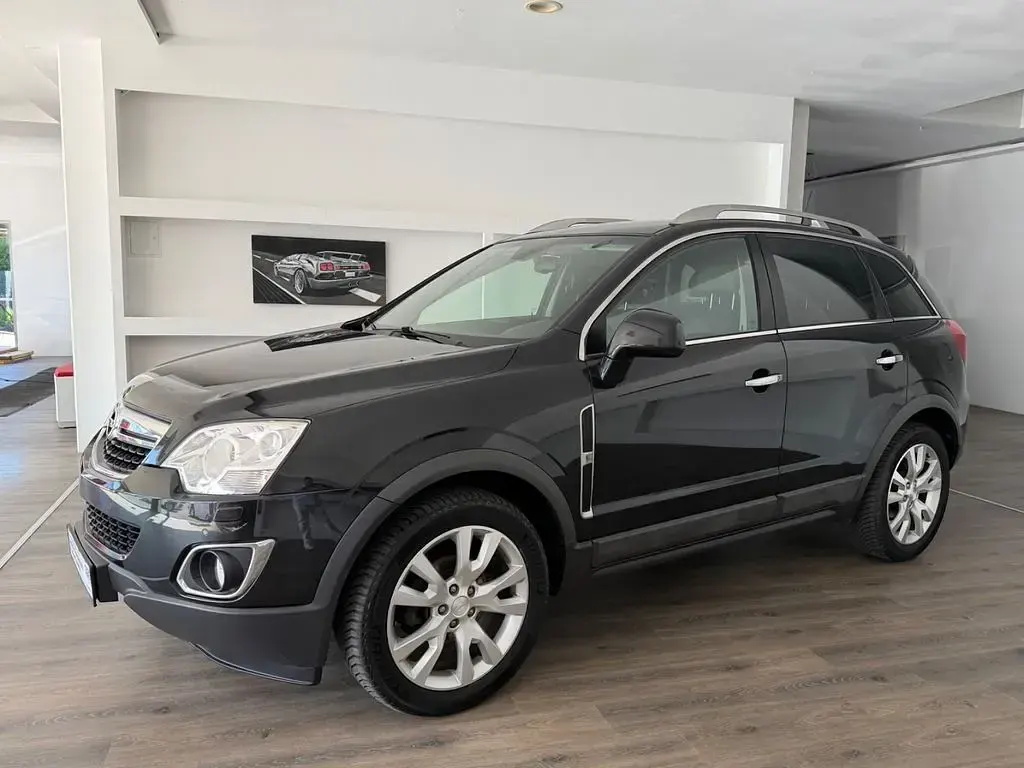 Gebraucht Opel Antara Cosmo 184 PS (135 kW) 2014 Schwarz SUV