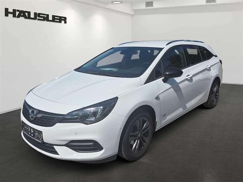 Weiß Gebraucht 2022 Opel Astra Design & Tech Kombi | 18.980 € (Guter Preis) - Bild 1/4