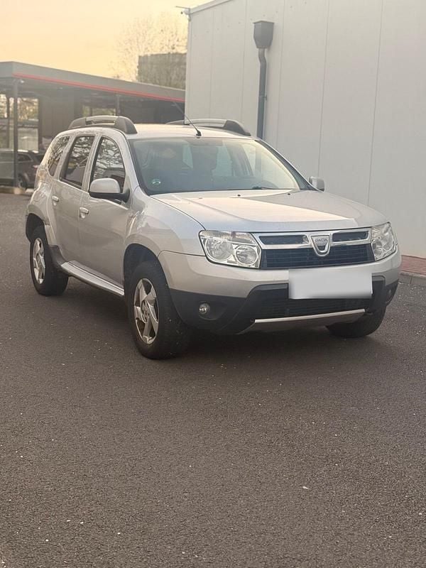 Usata Dacia Duster 105 CV (77 kW) 2010 Grigio SUV