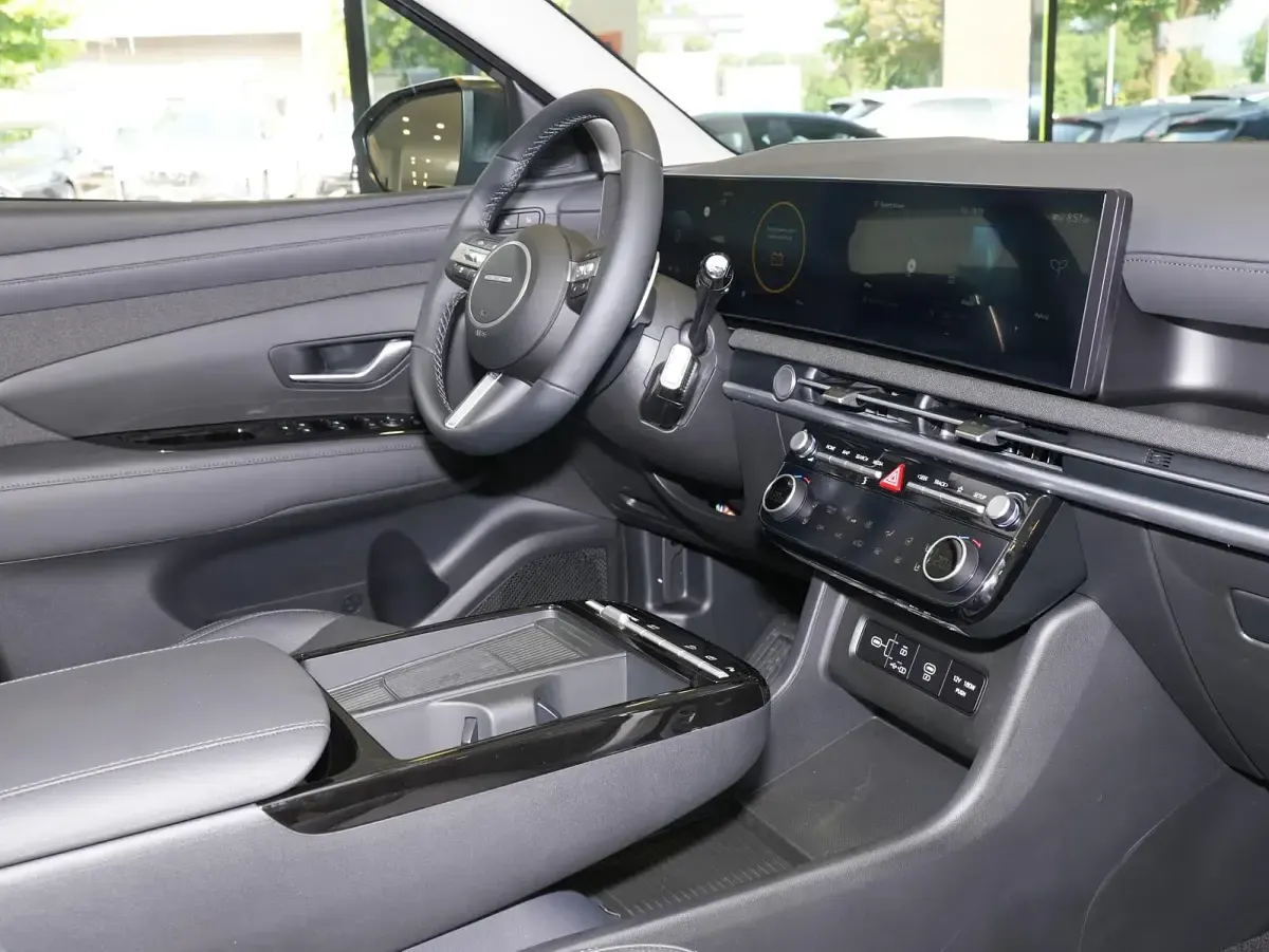Neu Hyundai Tucson Prime 215 PS (158 kW) 2025 Serenity white SUV