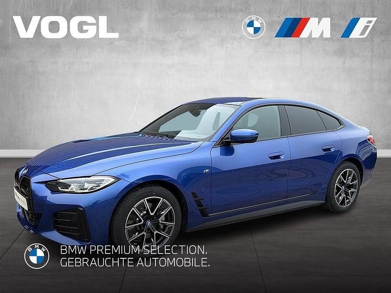 M portimao blau Gebraucht 2023 BMW i4 Sport Line Limousine | 39.890 € (Fairer Preis) - Bild 1/4