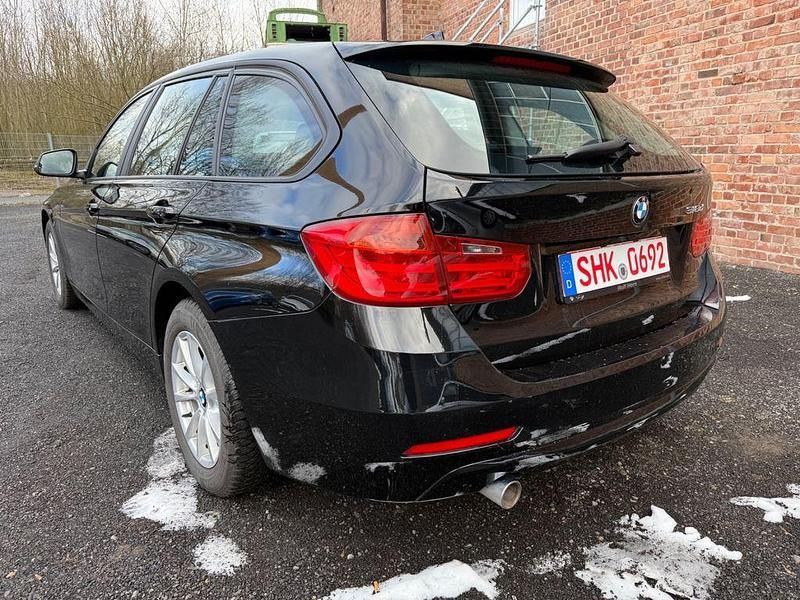 Gebraucht BMW 316 116 PS (85 kW) 2014 Schwarz Kombi