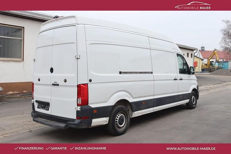 Gebraucht VW Crafter 102 PS (75 kW) 2023 Weiß Van