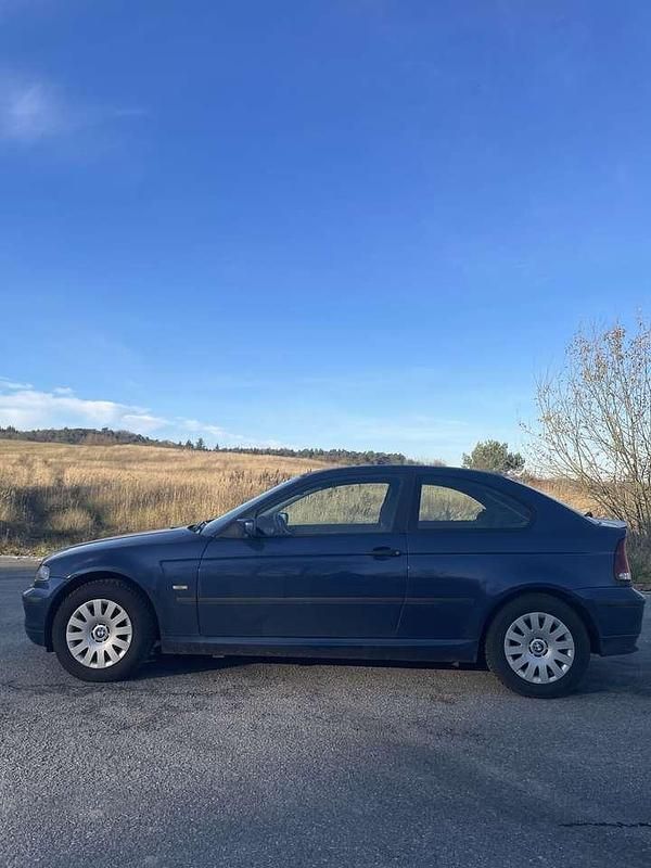 Second-hand BMW 316 116 CP (85 kW) 2004 Berlinǎ