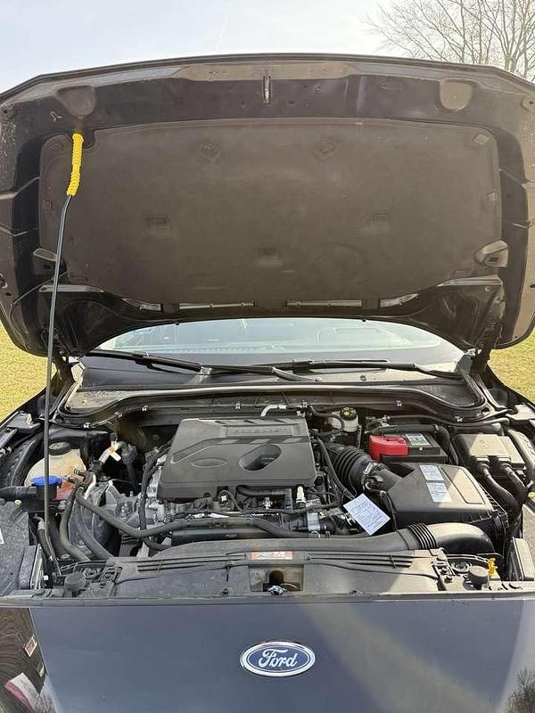 Gebraucht Ford Focus Vignale 150 PS (110 kW) 2019 Schwarz Kombi