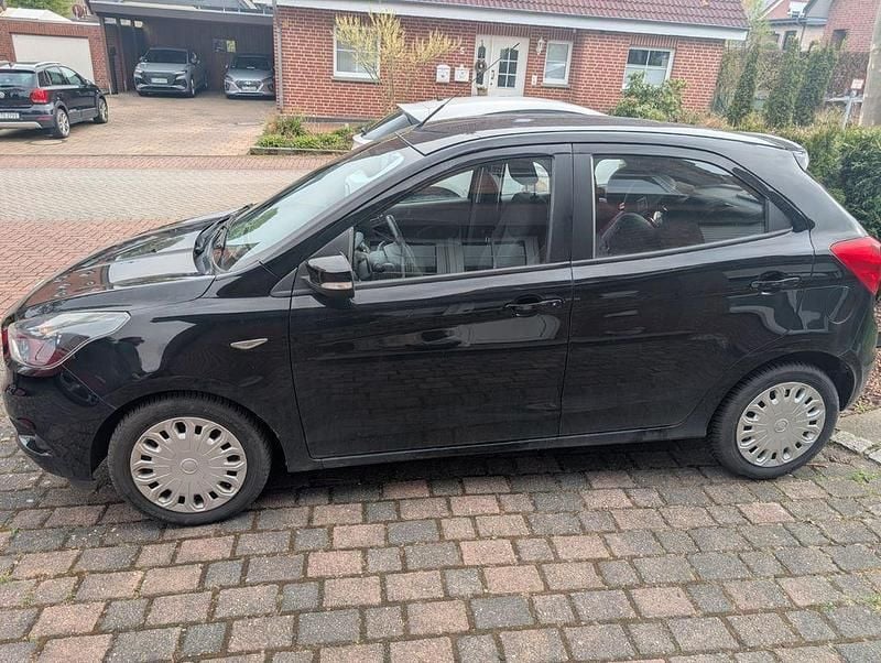 Gebraucht Ford Ka 86 PS (63 kW) 2017 Schwarz Limousine
