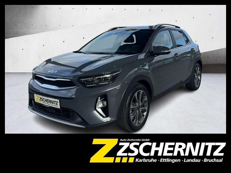 (prg) perennialgrau met. Gebraucht 2022 Kia Stonic Spirit SUV | 17.690 € (Fairer Preis) - Bild 1/4
