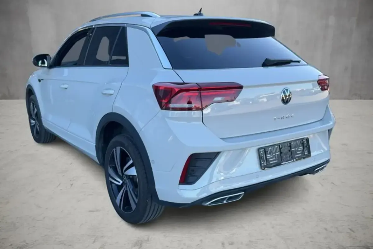 Second-hand VW T-Roc R-line 150 CP (110 kW) 2025 SUV