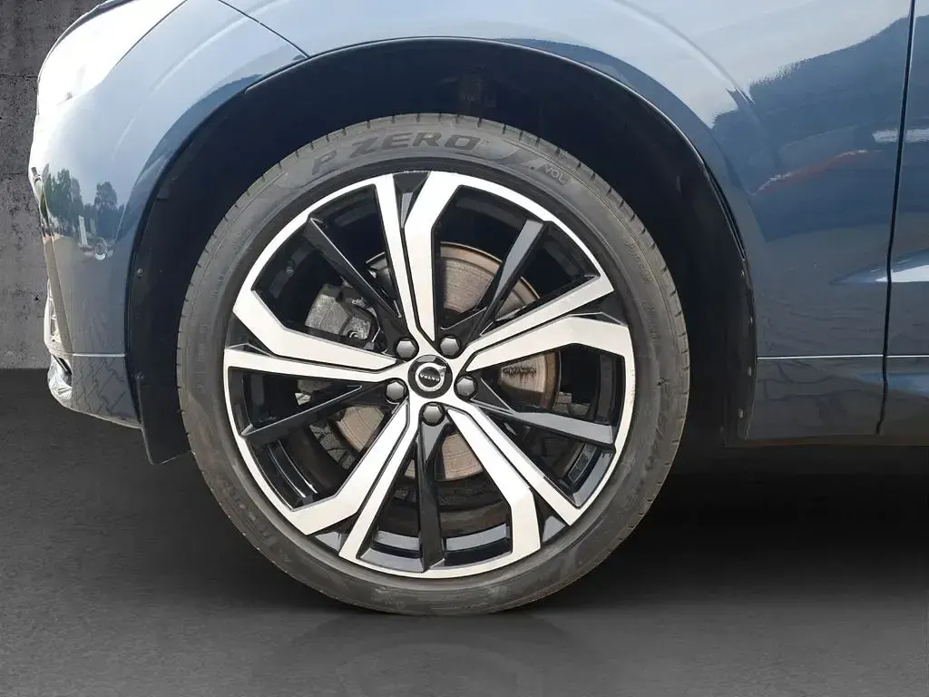 Gebraucht Volvo XC60 Plus 197 PS (144 kW) 2024 Blau SUV