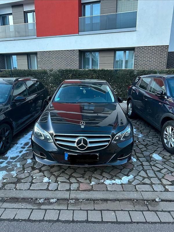 Gebraucht Mercedes E350 306 PS (225 kW) 2013 Schwarz Limousine
