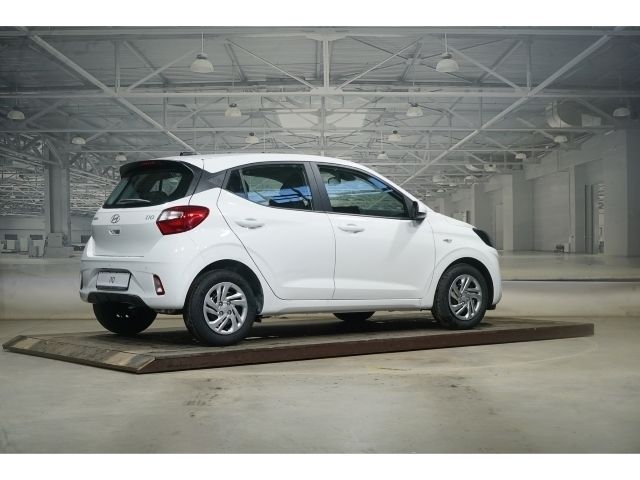 Neu Hyundai i10 Select 63 PS (46 kW) 2025 Weiß Kleinwagen