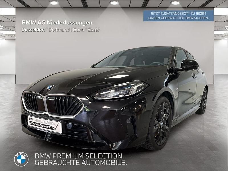 Schwarz Gebraucht 2024 BMW 120 Shadowline Kleinwagen | 38.699 € (Etwas zu teuer) - Bild 1/2