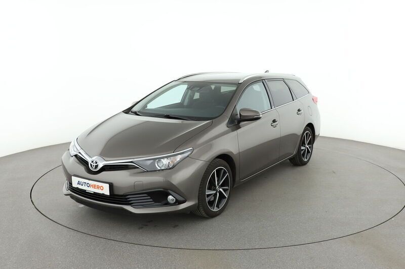 Grau Gebraucht 2017 Toyota Auris Touring Sports Edition-S Kombi | 15.630 € (Etwas zu teuer) - Bild 1/4