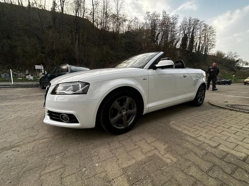 Gebraucht Audi A3 Cabriolet S-Line 140 PS (102 kW) 2013 Weiß Cabrio