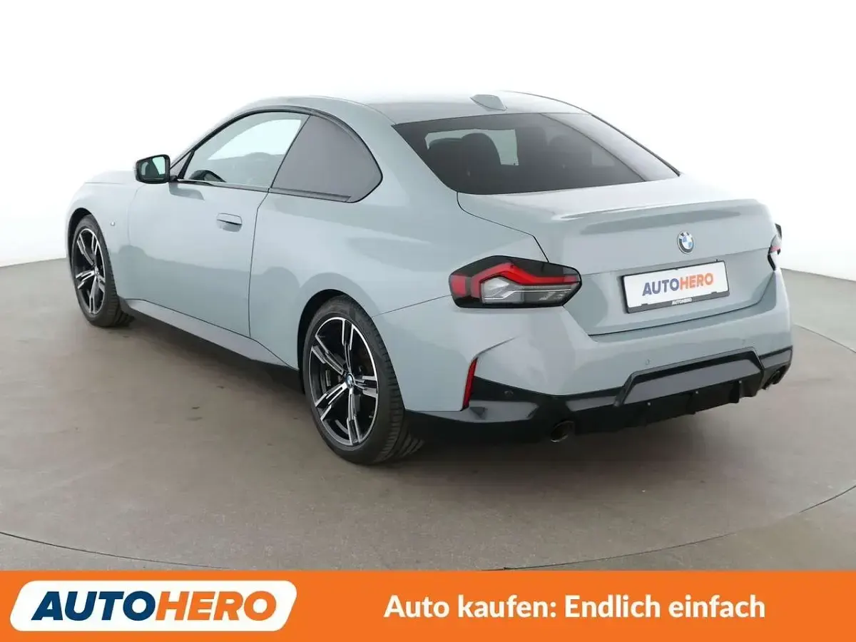 Gebraucht BMW 220 M Sport 184 PS (135 kW) 2024 Brooklyn grau Coupé