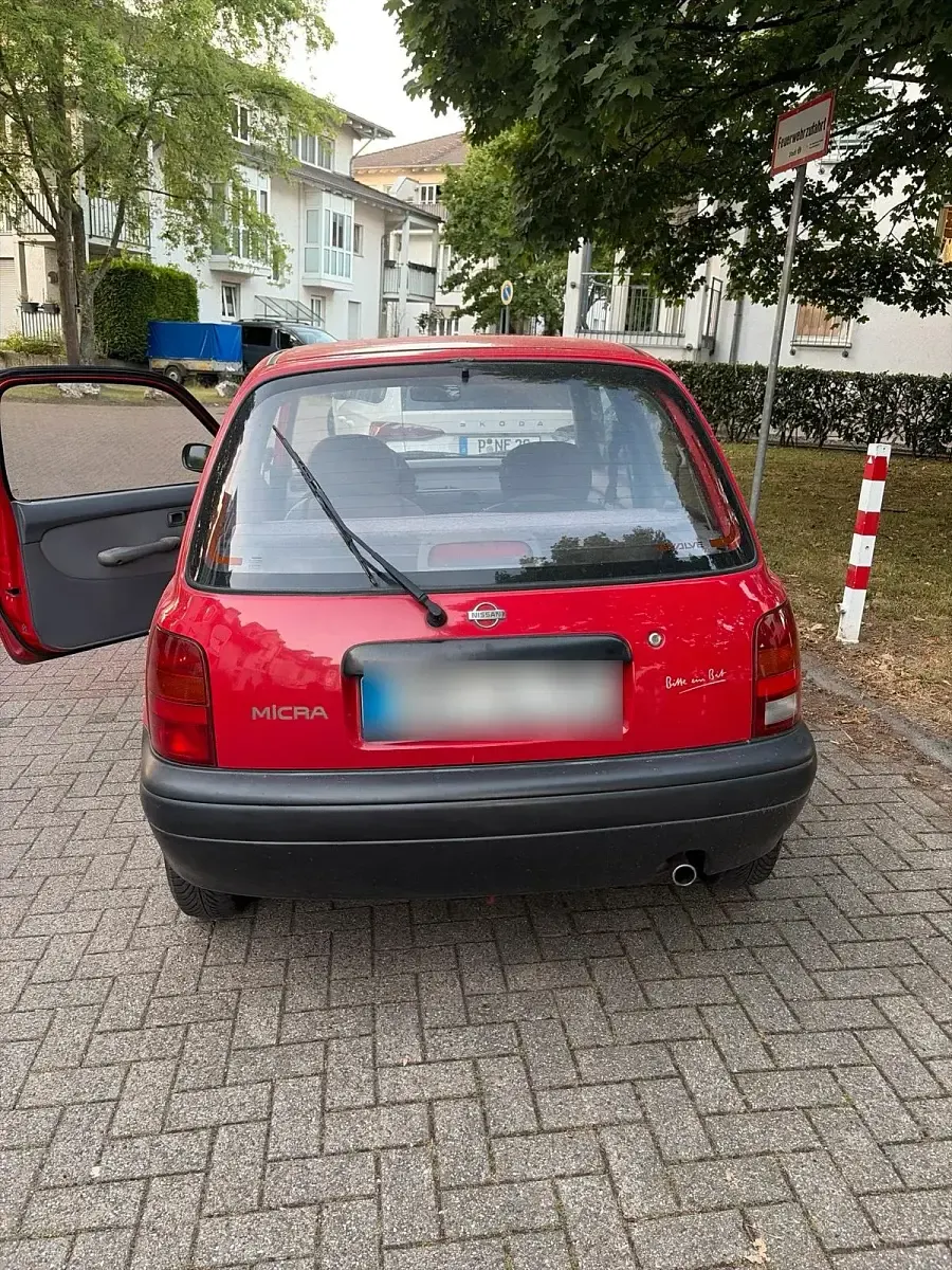 Gebraucht Nissan Micra 60 PS (44 kW) 1997 Rot Kleinwagen