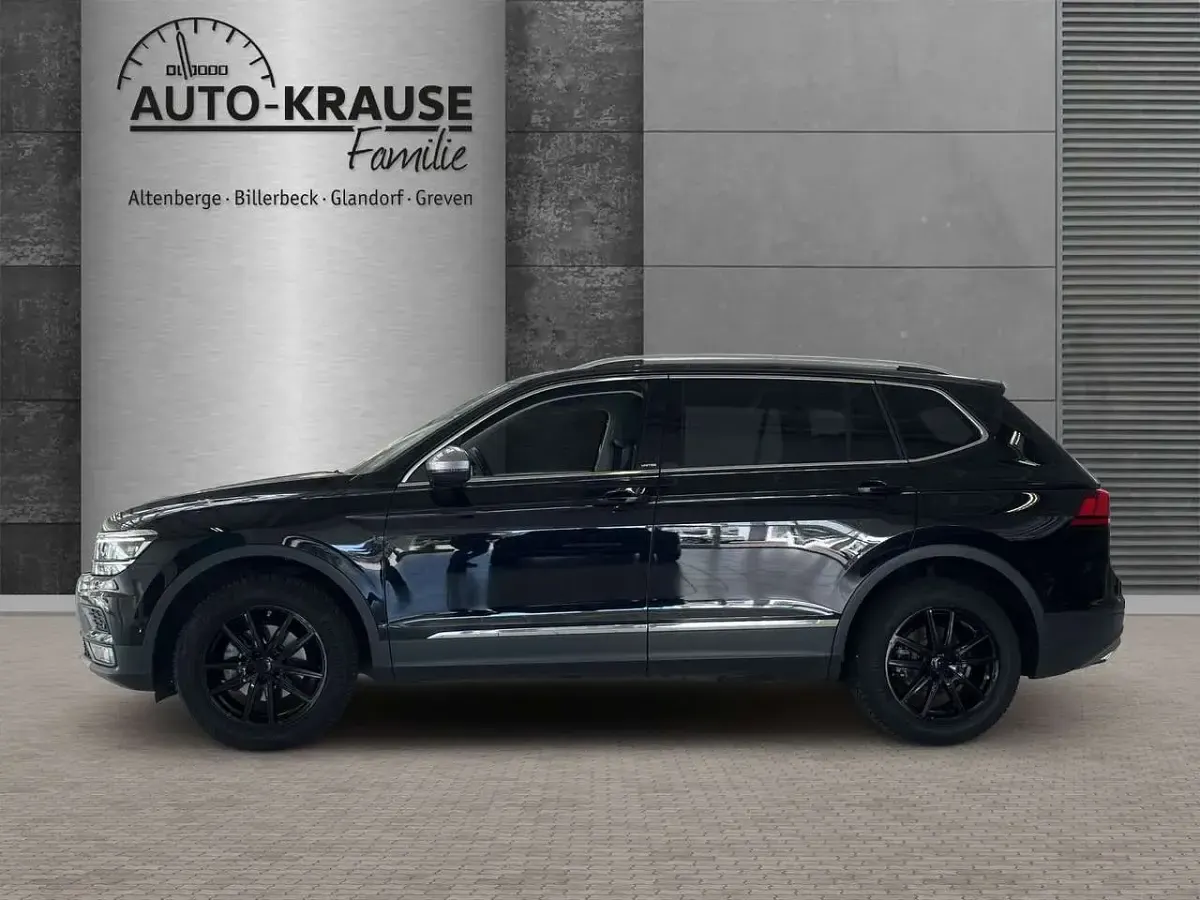 Gebraucht VW Tiguan Allspace United 150 PS (110 kW) 2021 Deep black perleffekt SUV