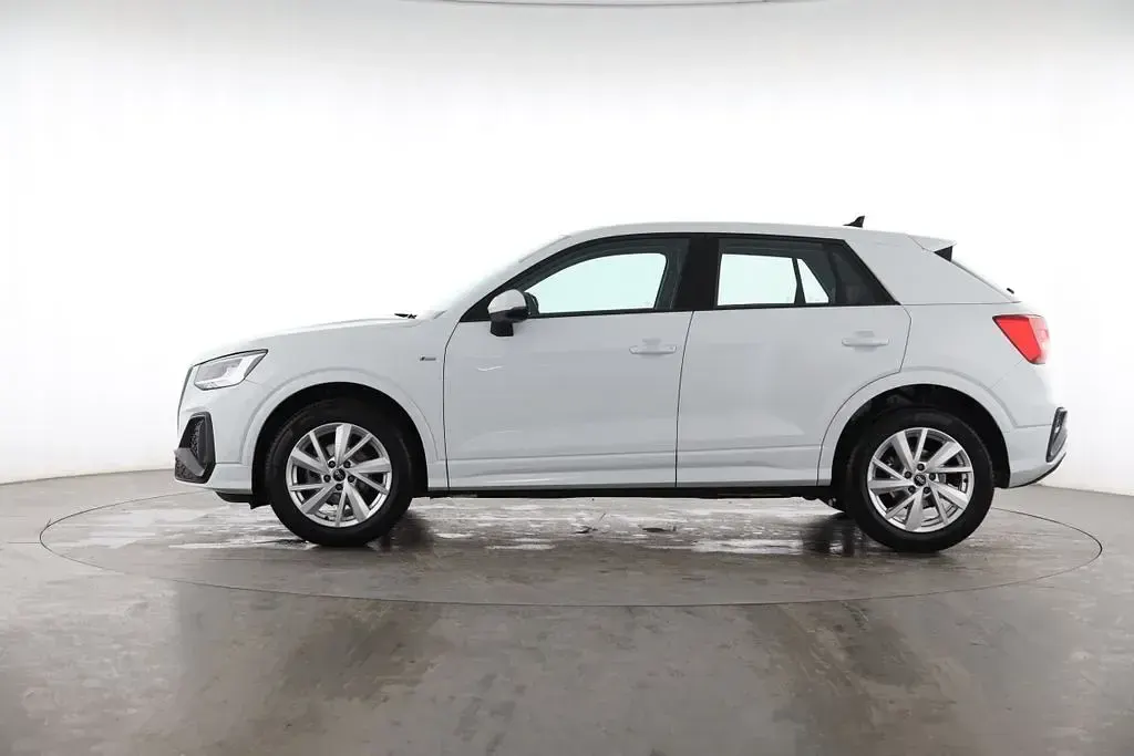 Gebraucht Audi Q2 S-Line 150 PS (110 kW) 2024 Weiß SUV
