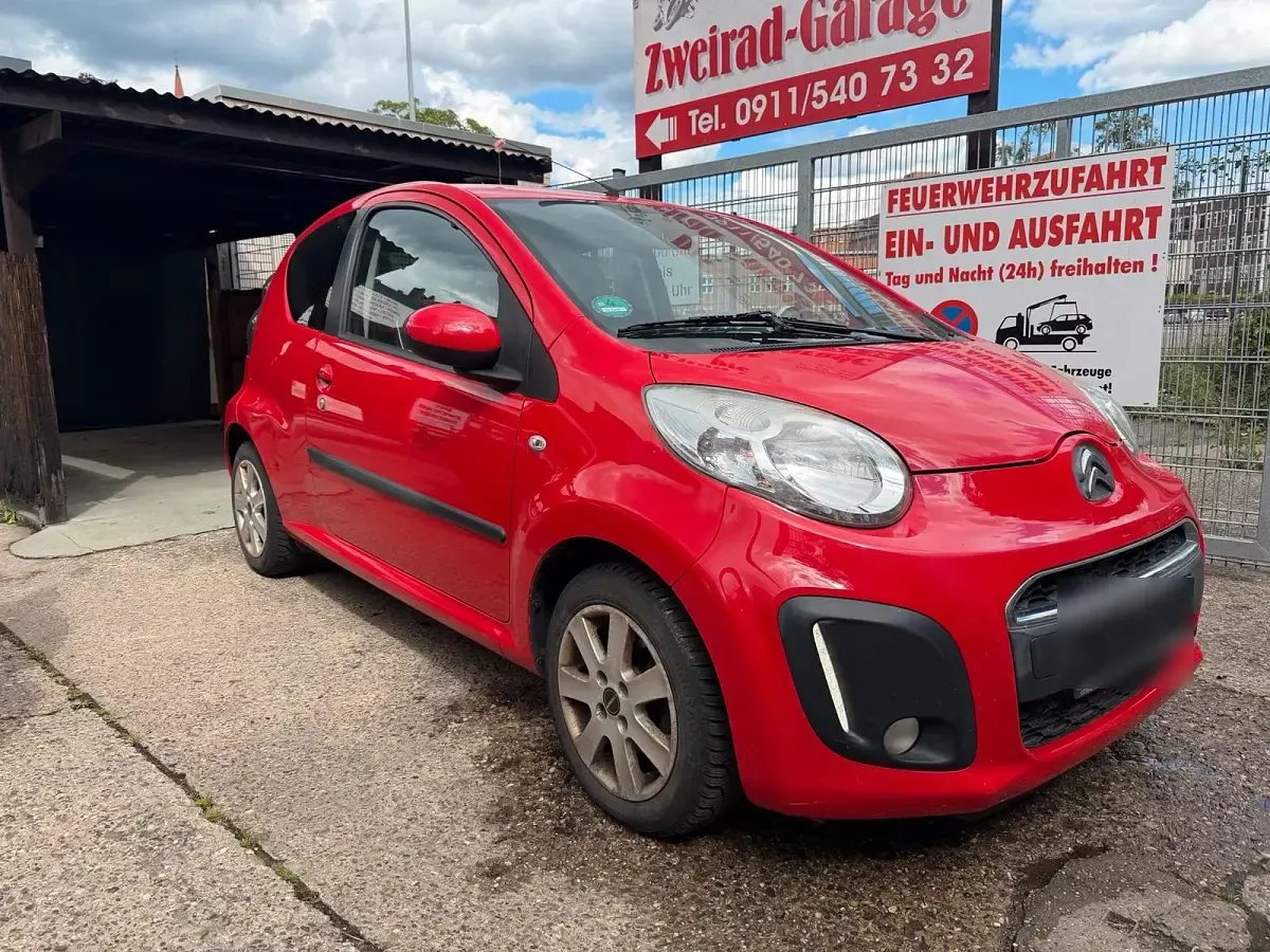Gebraucht Citroën C1 68 PS (50 kW) 2013 Rot Kleinwagen