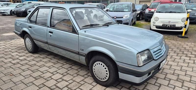 Gebraucht 1989 Opel Ascona Limousine | 1.650 € - Bild 1/4