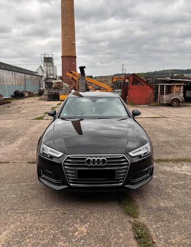Schwarz Gebraucht 2016 Audi A4 S-Line Kombi | 20.500 € (Fairer Preis) - Bild 1/4