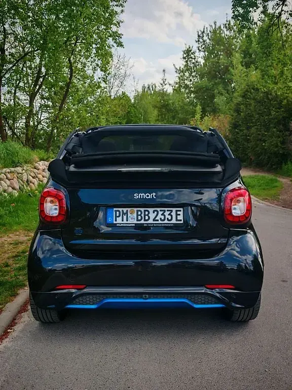 Gebraucht Smart ForTwo Electric Drive 60 kW (82 PS) 2019 Schwarz Cabrio