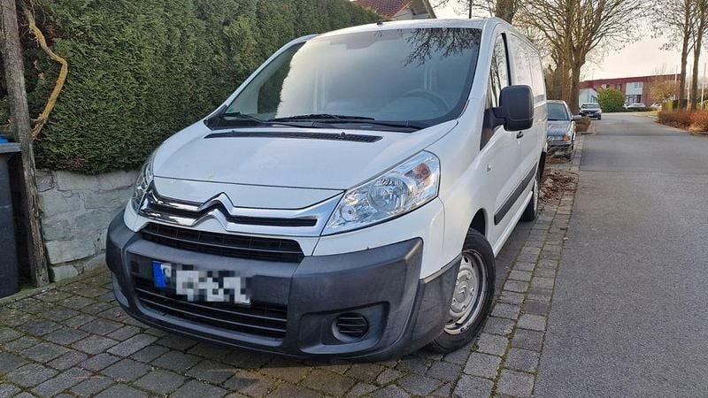 Gebraucht Citroën Jumpy 128 PS (94 kW) 2014 Weiß Van / Kleinbus