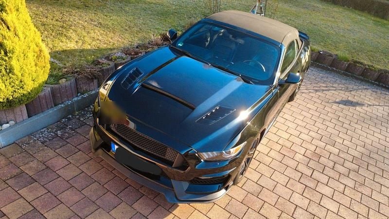 Second-hand Ford Mustang 309 CP (227 kW) 2015 Negru Cabrio