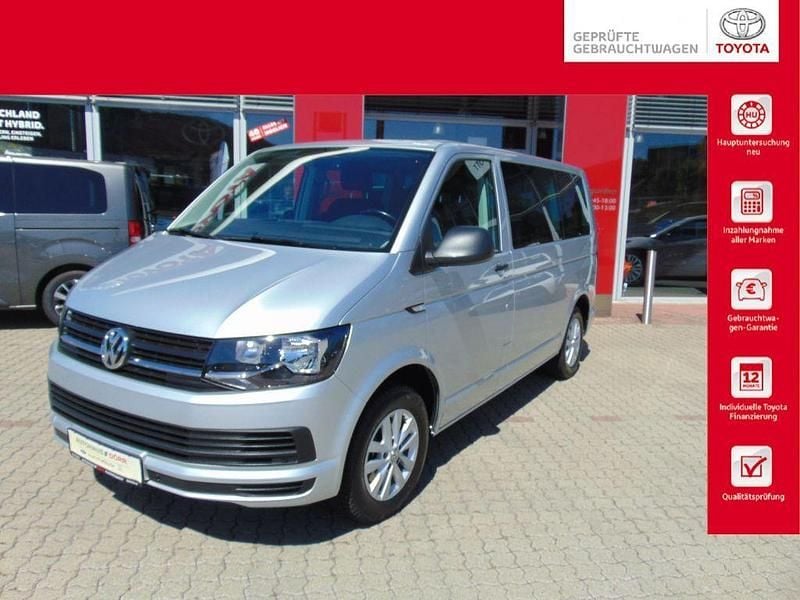 Silber Gebraucht 2016 VW Multivan Trendline Van | 29.490 € (Guter Preis) - Bild 1/4