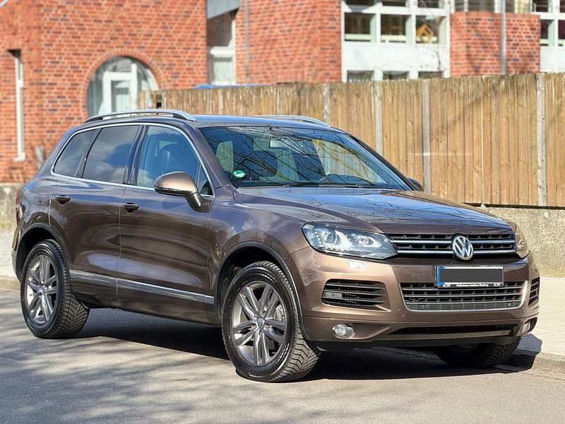 Gebraucht VW Touareg 245 PS (180 kW) 2012 Andere farben SUV