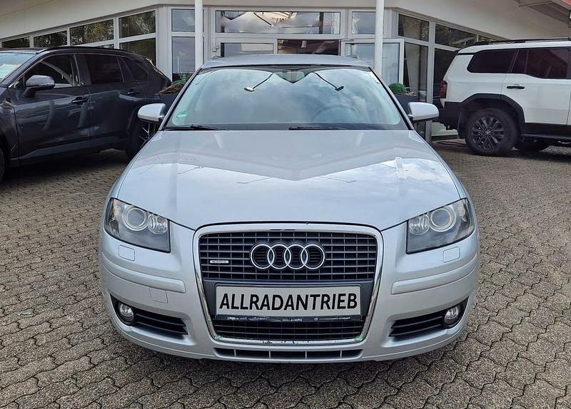 Silber Gebraucht 2007 Audi A3 Sportback Ambition Limousine | 4.444 € (Fairer Preis) - Bild 1/4