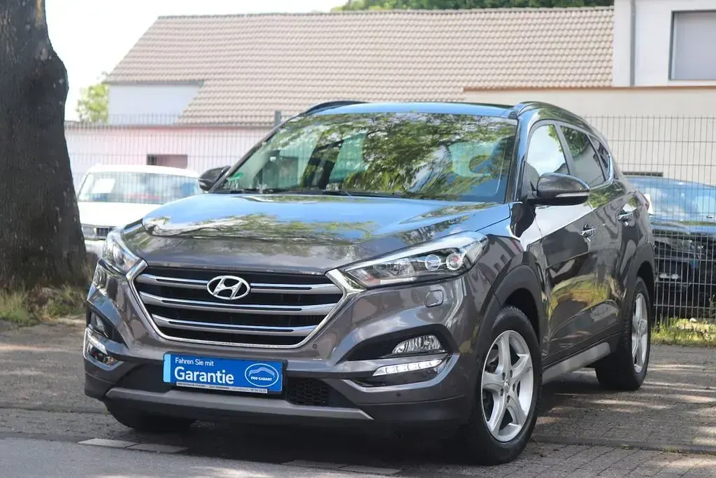 Gebraucht Hyundai Tucson Premium 177 PS (130 kW) 2017 Braun SUV