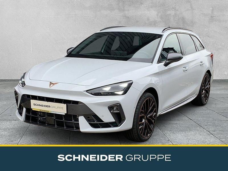 Neu Cupra Leon VZ 272 PS (200 kW) 2025 Glacial weiß metallic Limousine