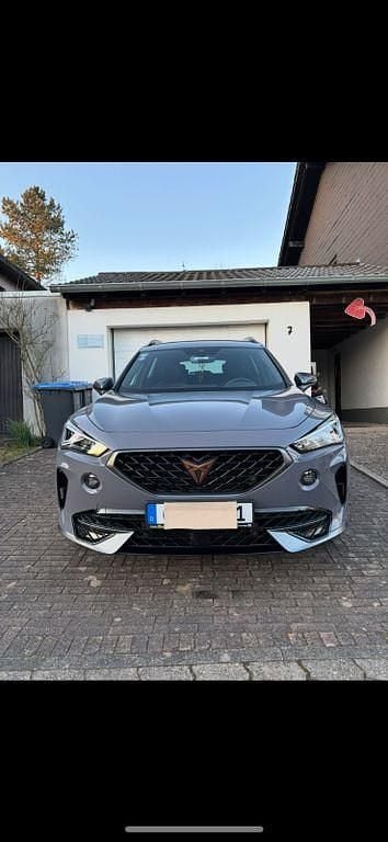 Schwarz Gebraucht 2022 Cupra Formentor SUV | 23.900 € (Fairer Preis) - Bild 1/4