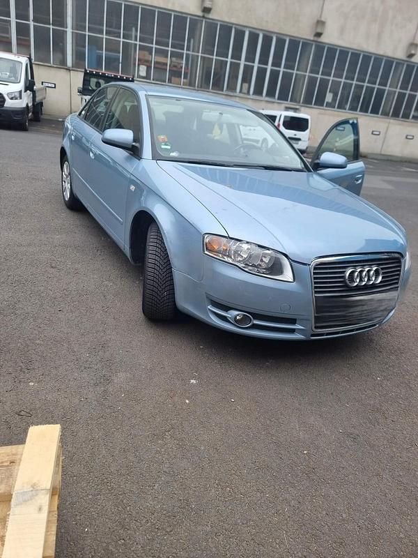 Gebraucht Audi A4 Comfort 131 PS (96 kW) 2007 Blau Limousine